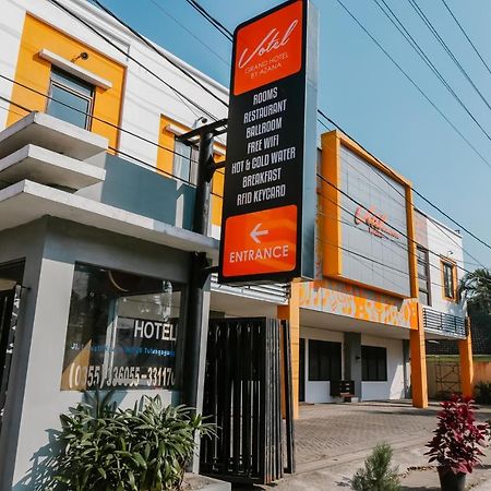 Votel Hotel Tulungagung Exterior photo